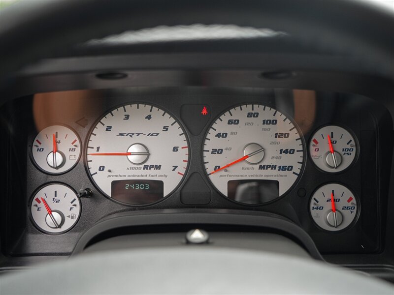 2005 Dodge Ram 1500 SRT-10 2dr Regular Cab   - Photo 14 - Bonita Springs, FL 34134