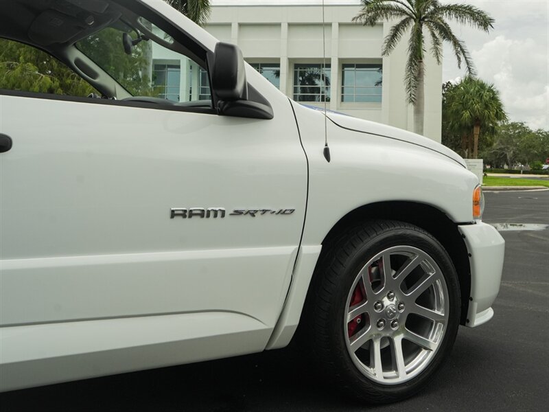 2005 Dodge Ram 1500 SRT-10 2dr Regular Cab   - Photo 59 - Bonita Springs, FL 34134