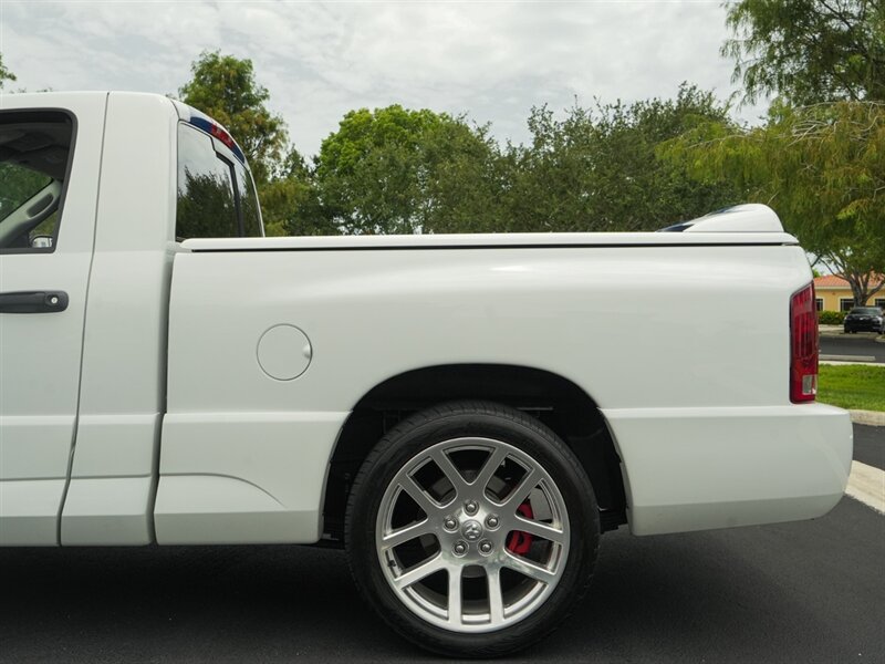 2005 Dodge Ram 1500 SRT-10 2dr Regular Cab   - Photo 41 - Bonita Springs, FL 34134