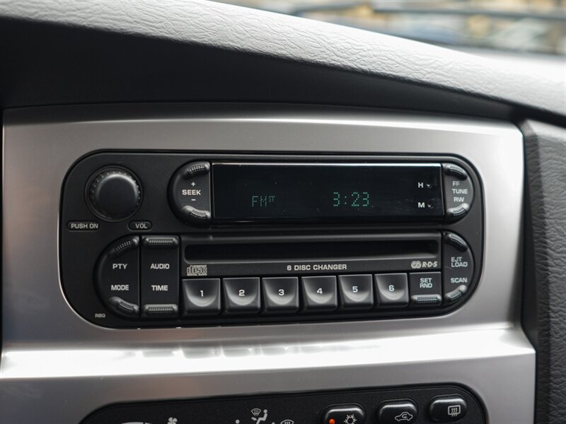 2005 Dodge Ram 1500 SRT-10 2dr Regular Cab   - Photo 15 - Bonita Springs, FL 34134