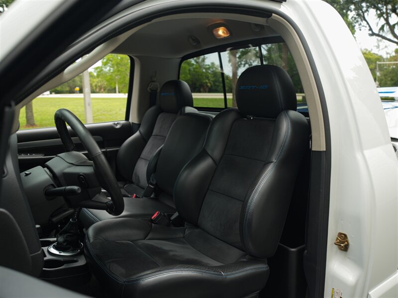2005 Dodge Ram 1500 SRT-10 2dr Regular Cab   - Photo 20 - Bonita Springs, FL 34134
