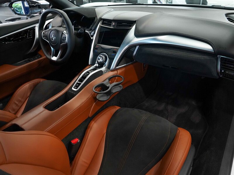 2017 Acura NSX SH-AWD Sport Hybrid - Photo 24 - Bonita Springs, FL 34134