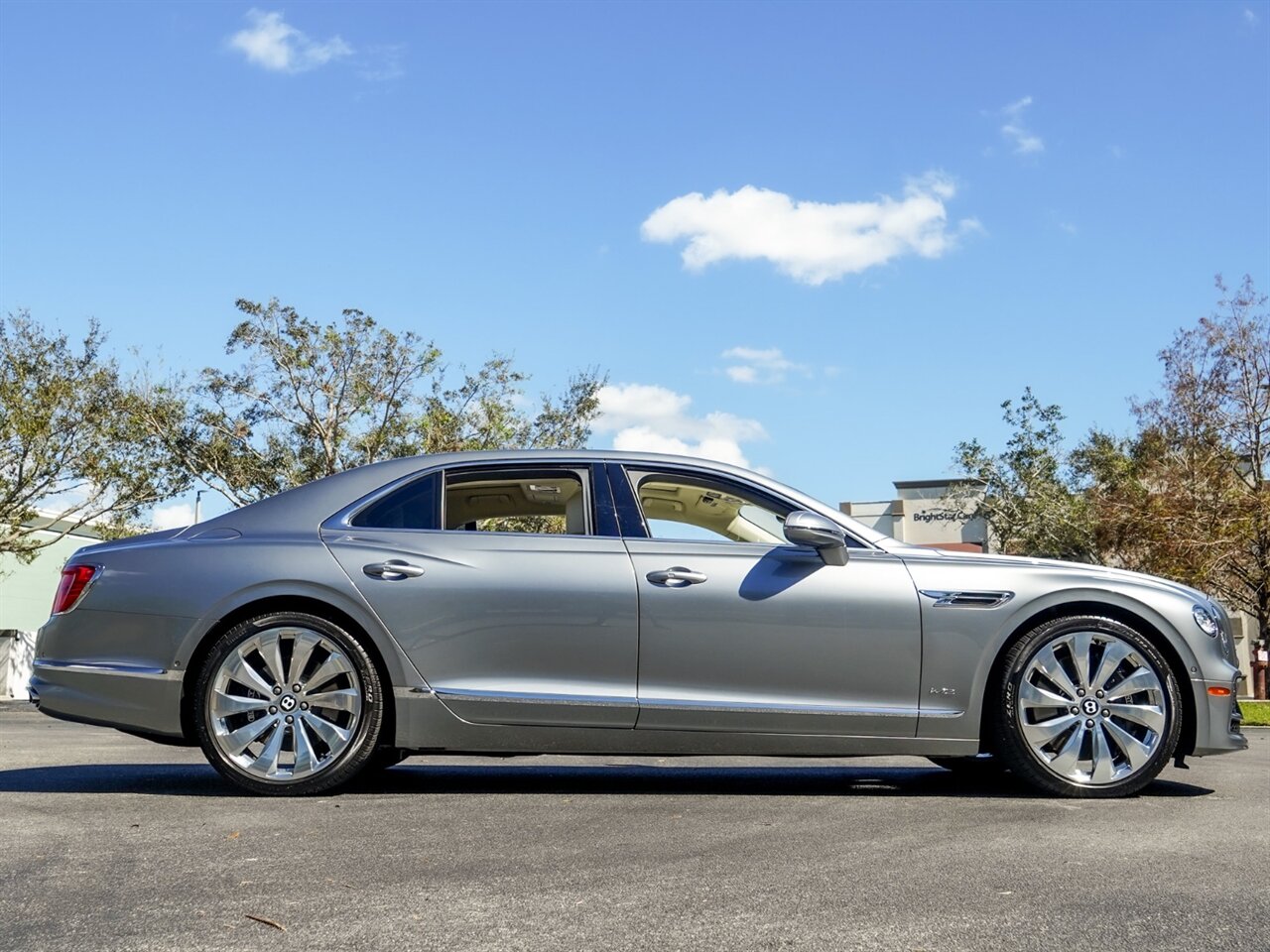 2021 Bentley Flying Spur W12   - Photo 45 - Bonita Springs, FL 34134