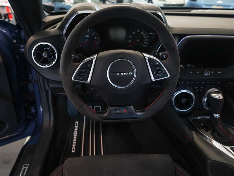 2019 Chevrolet Camaro ZL1   - Photo 38 - Bonita Springs, FL 34134