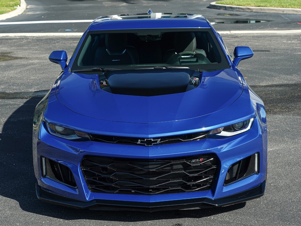 2019 Chevrolet Camaro ZL1   - Photo 5 - Bonita Springs, FL 34134