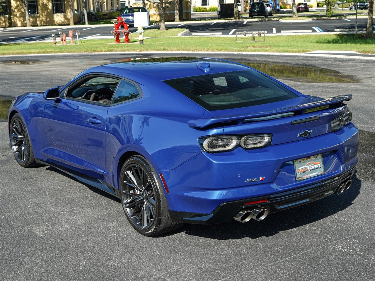 2019 Chevrolet Camaro ZL1   - Photo 15 - Bonita Springs, FL 34134