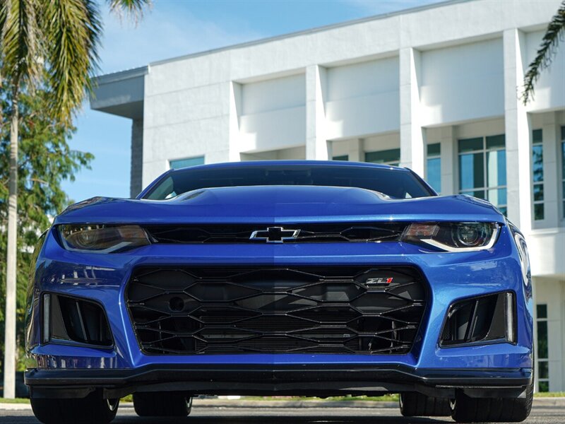 2019 Chevrolet Camaro ZL1   - Photo 4 - Bonita Springs, FL 34134