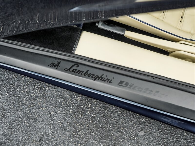 1995 Lamborghini Diablo VT - Photo 22 - Bonita Springs, FL 34134