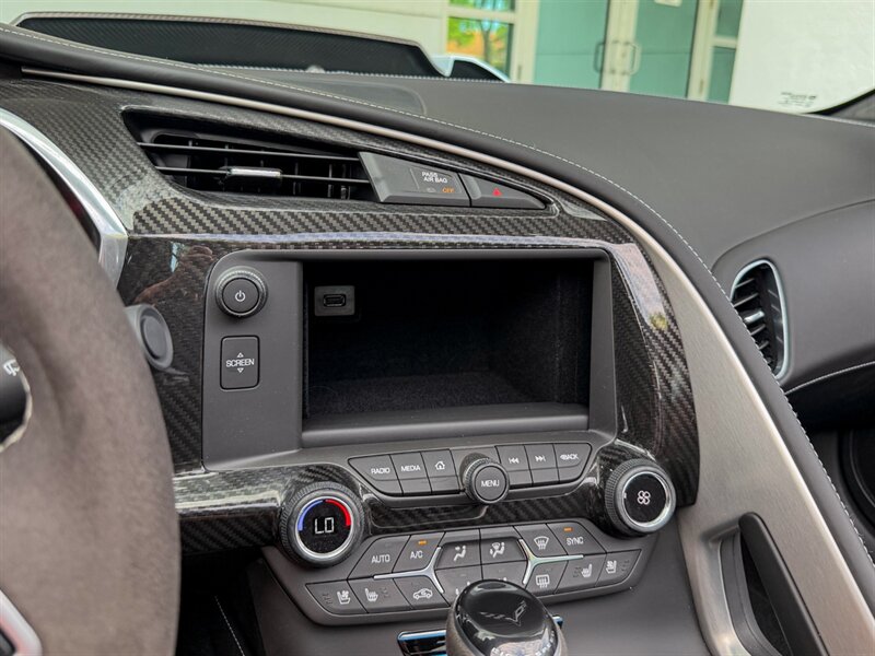 2019 Chevrolet Corvette ZR1 - Photo 17 - Bonita Springs, FL 34134