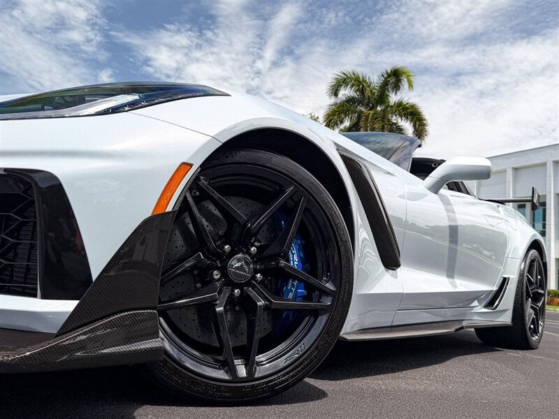 2019 Chevrolet Corvette ZR1 - Photo 12 - Bonita Springs, FL 34134