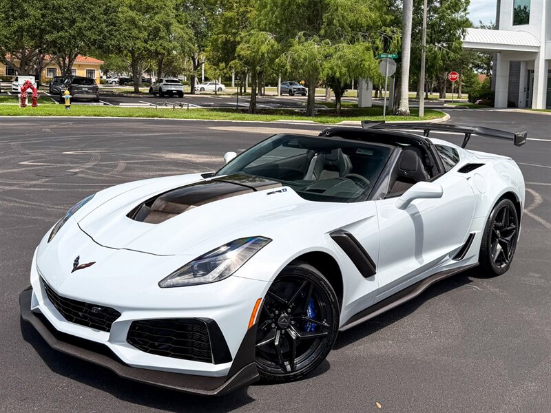 2019 Chevrolet Corvette ZR1 - Photo 9 - Bonita Springs, FL 34134