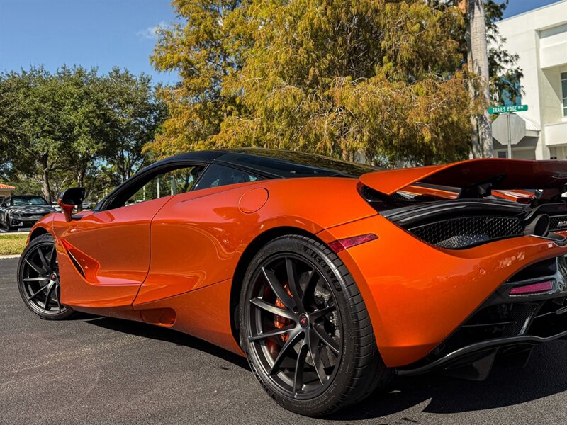 2018 McLaren 720S Performance   - Photo 45 - Bonita Springs, FL 34134