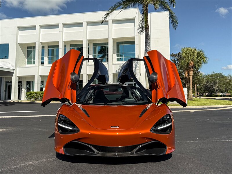 2018 McLaren 720S Performance   - Photo 10 - Bonita Springs, FL 34134