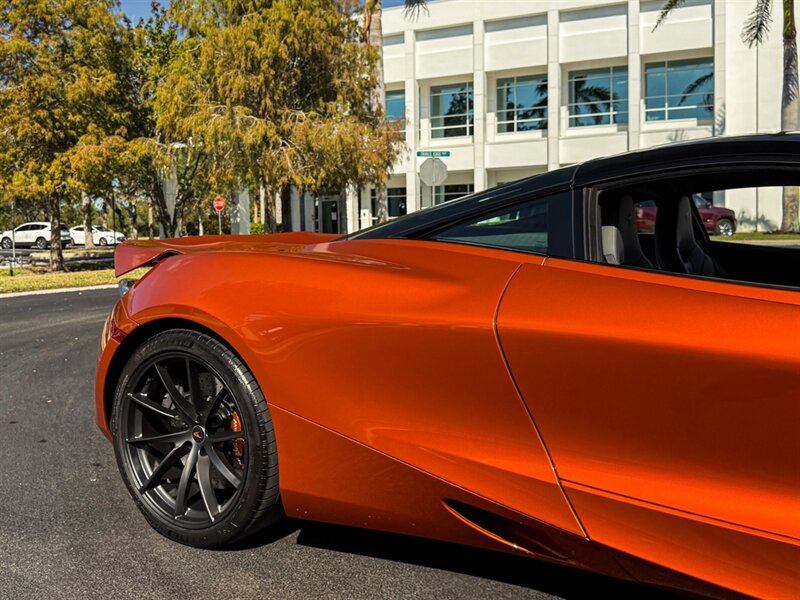 2018 McLaren 720S Performance   - Photo 65 - Bonita Springs, FL 34134