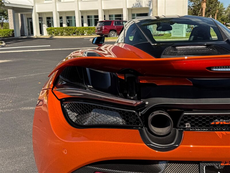 2018 McLaren 720S Performance   - Photo 50 - Bonita Springs, FL 34134