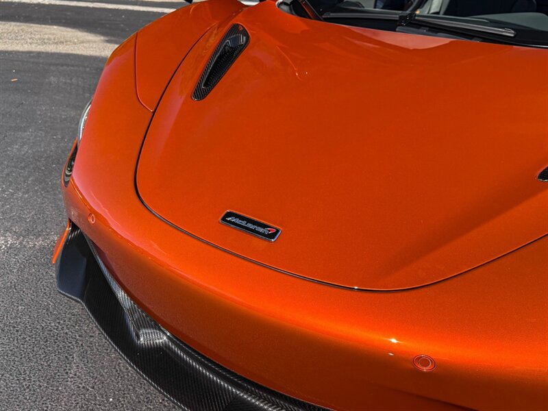 2018 McLaren 720S Performance   - Photo 5 - Bonita Springs, FL 34134