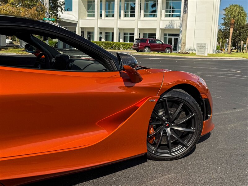 2018 McLaren 720S Performance   - Photo 59 - Bonita Springs, FL 34134