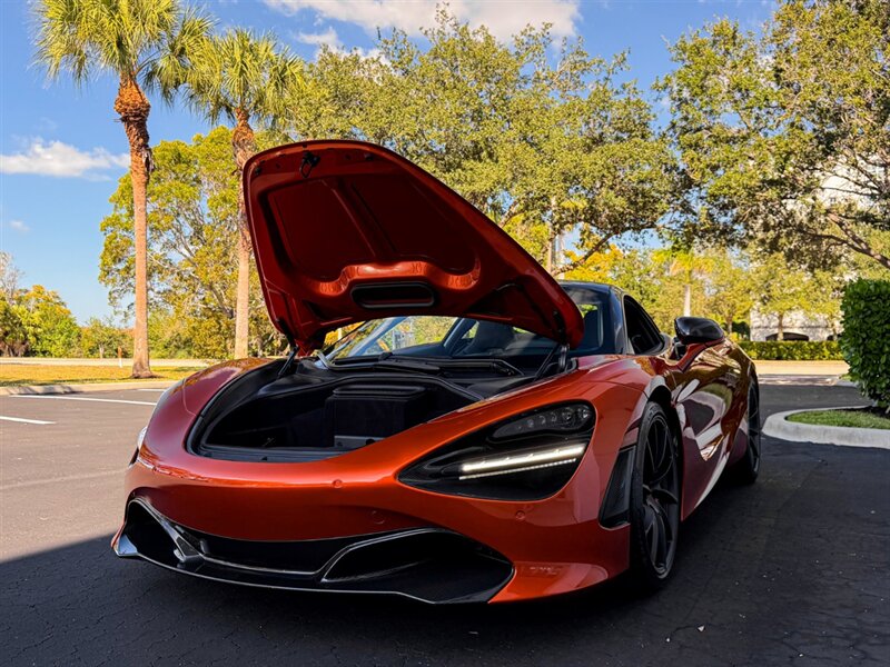 2018 McLaren 720S Performance   - Photo 38 - Bonita Springs, FL 34134
