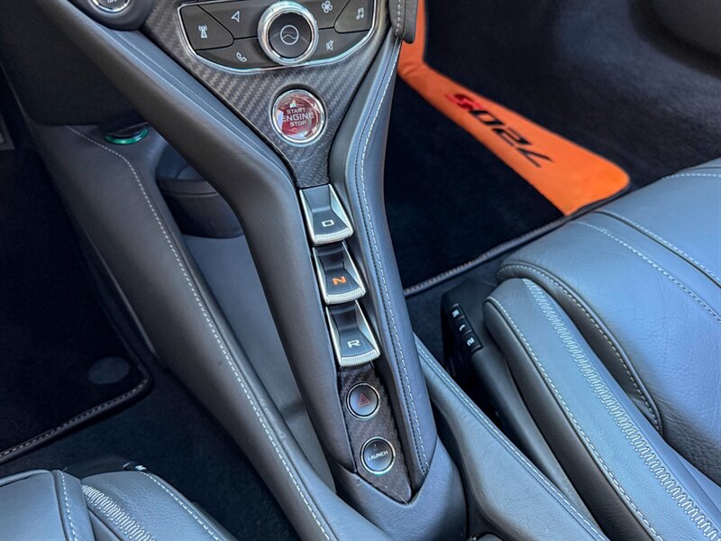 2018 McLaren 720S Performance   - Photo 22 - Bonita Springs, FL 34134