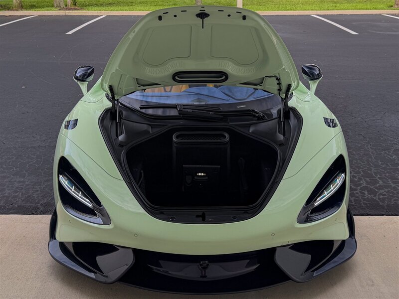 2021 McLaren 765LT - Photo 42 - Bonita Springs, FL 34134