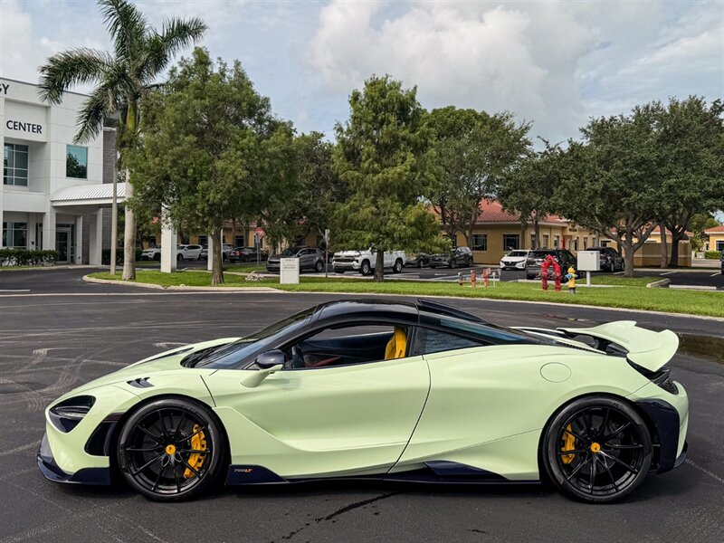2021 McLaren 765LT - Photo 44 - Bonita Springs, FL 34134