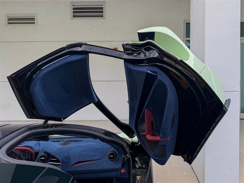 2021 McLaren 765LT - Photo 41 - Bonita Springs, FL 34134