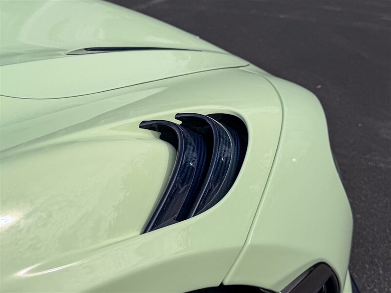 2021 McLaren 765LT - Photo 73 - Bonita Springs, FL 34134