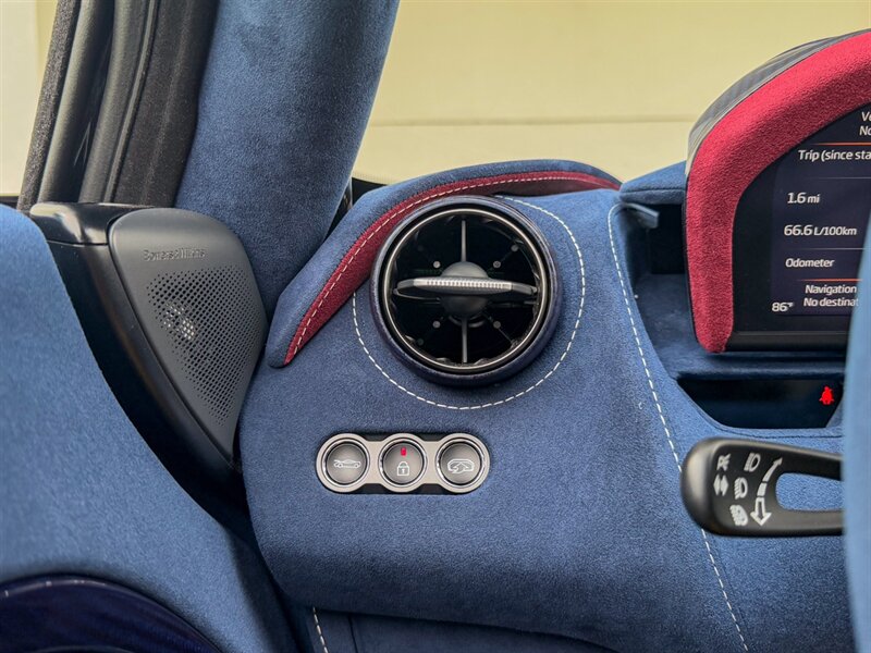 2021 McLaren 765LT - Photo 23 - Bonita Springs, FL 34134