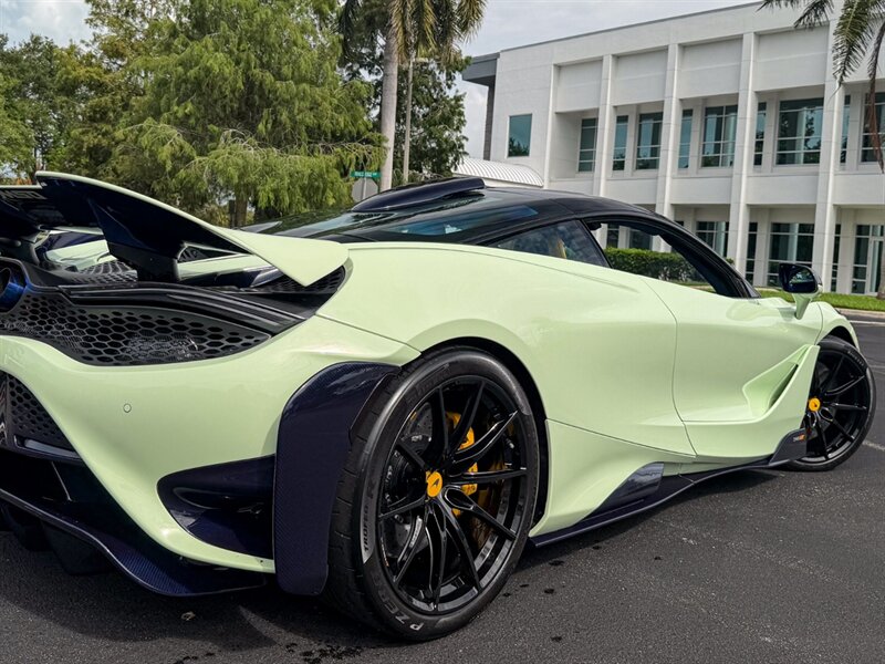 2021 McLaren 765LT - Photo 64 - Bonita Springs, FL 34134
