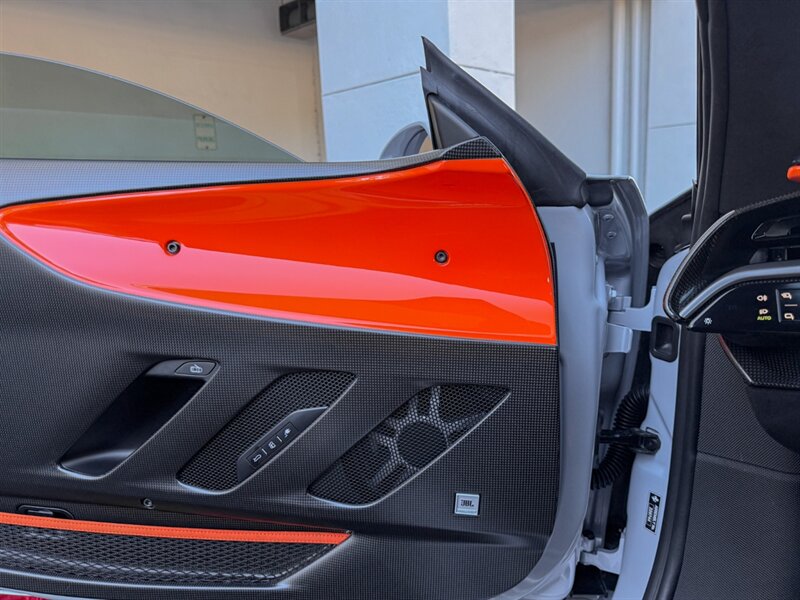 2024 Ferrari SF90 XX Stradale   - Photo 20 - Bonita Springs, FL 34134