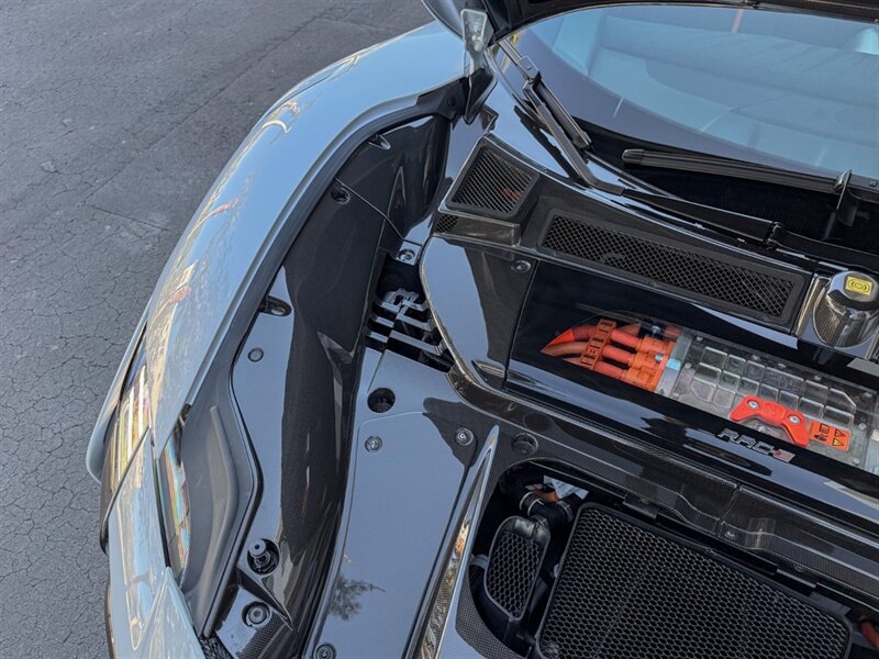 2024 Ferrari SF90 XX Stradale   - Photo 36 - Bonita Springs, FL 34134