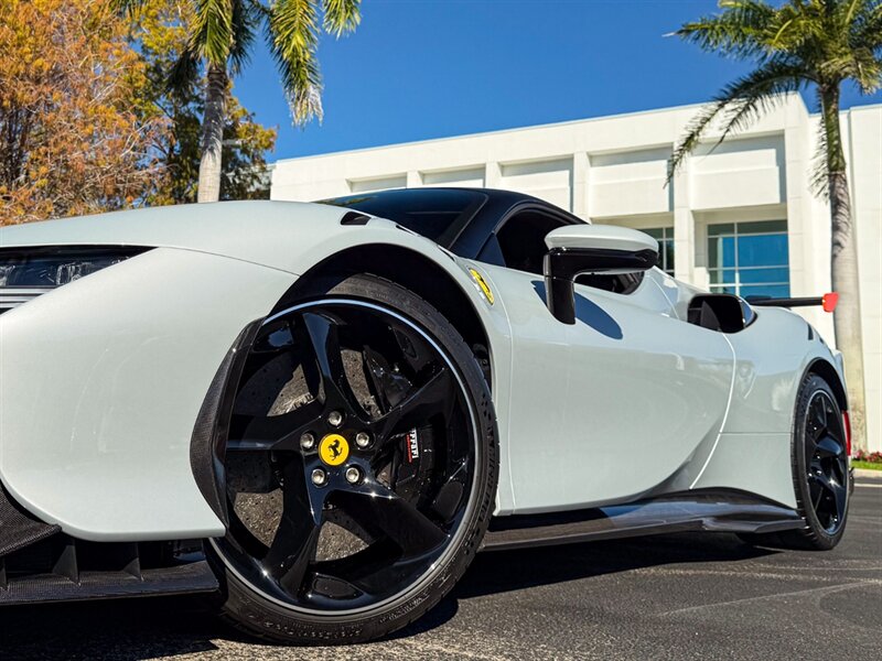 2024 Ferrari SF90 XX Stradale   - Photo 11 - Bonita Springs, FL 34134