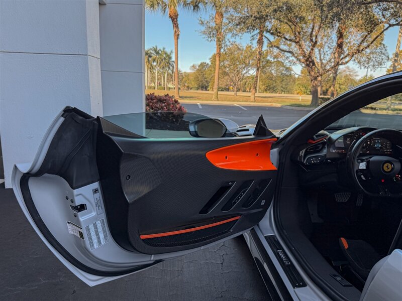 2024 Ferrari SF90 XX Stradale   - Photo 19 - Bonita Springs, FL 34134