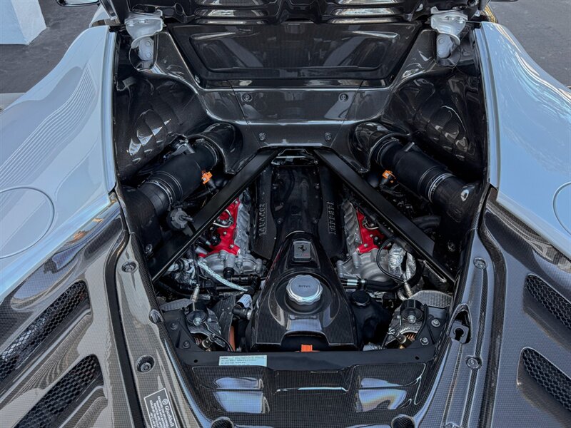 2024 Ferrari SF90 XX Stradale   - Photo 35 - Bonita Springs, FL 34134