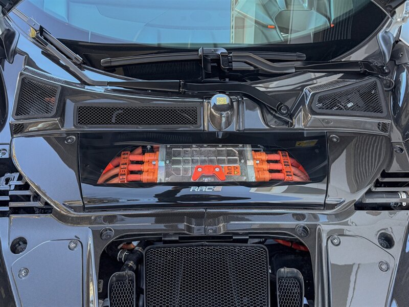 2024 Ferrari SF90 XX Stradale   - Photo 37 - Bonita Springs, FL 34134