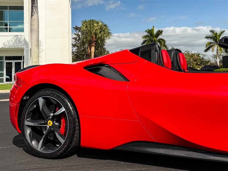 2023 Ferrari SF90 Spider - Photo 61 - Bonita Springs, FL 34134