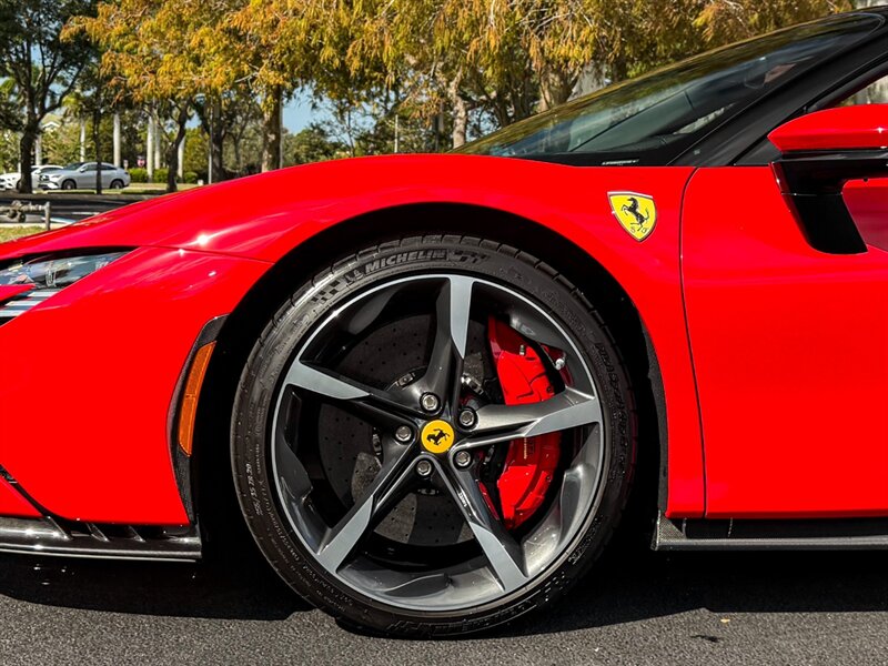 2023 Ferrari SF90 Spider - Photo 40 - Bonita Springs, FL 34134