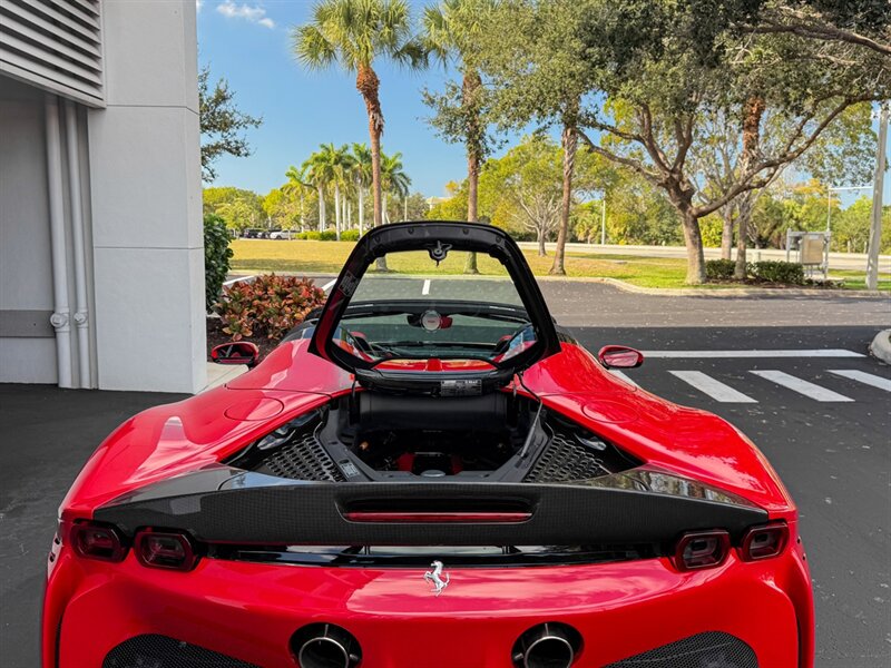 2023 Ferrari SF90 Spider - Photo 36 - Bonita Springs, FL 34134
