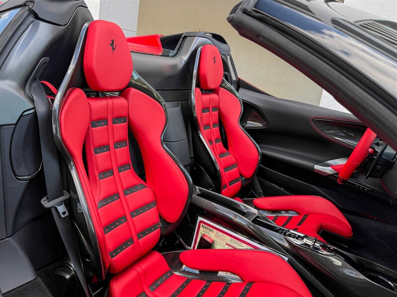 2023 Ferrari SF90 Spider - Photo 28 - Bonita Springs, FL 34134