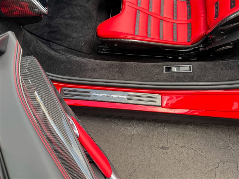 2023 Ferrari SF90 Spider - Photo 21 - Bonita Springs, FL 34134