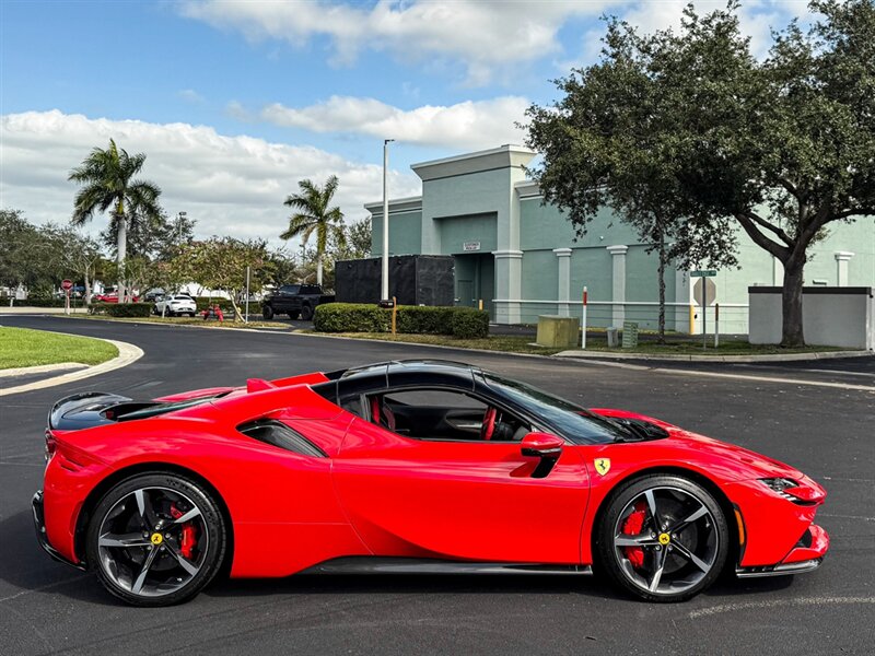 2023 Ferrari SF90 Spider - Photo 70 - Bonita Springs, FL 34134