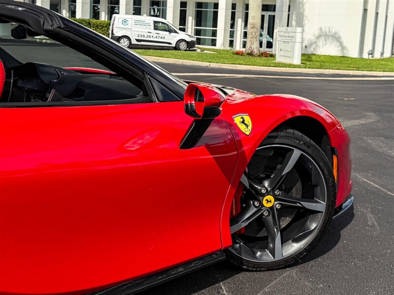 2023 Ferrari SF90 Spider - Photo 58 - Bonita Springs, FL 34134
