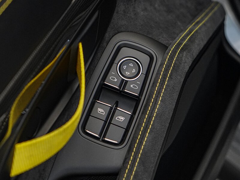 2016 Porsche 911 GT3 RS - Photo 24 - Bonita Springs, FL 34134