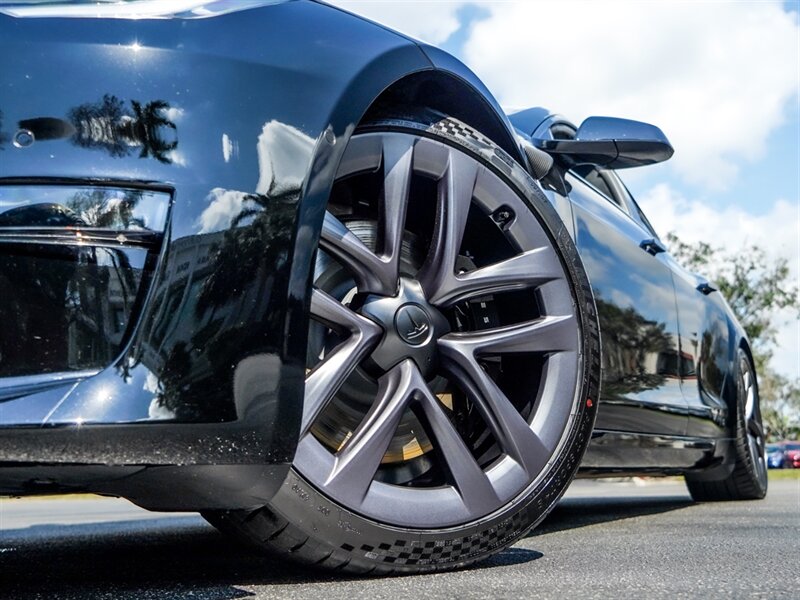 2021 Tesla Model S Plaid - Photo 10 - Bonita Springs, FL 34134