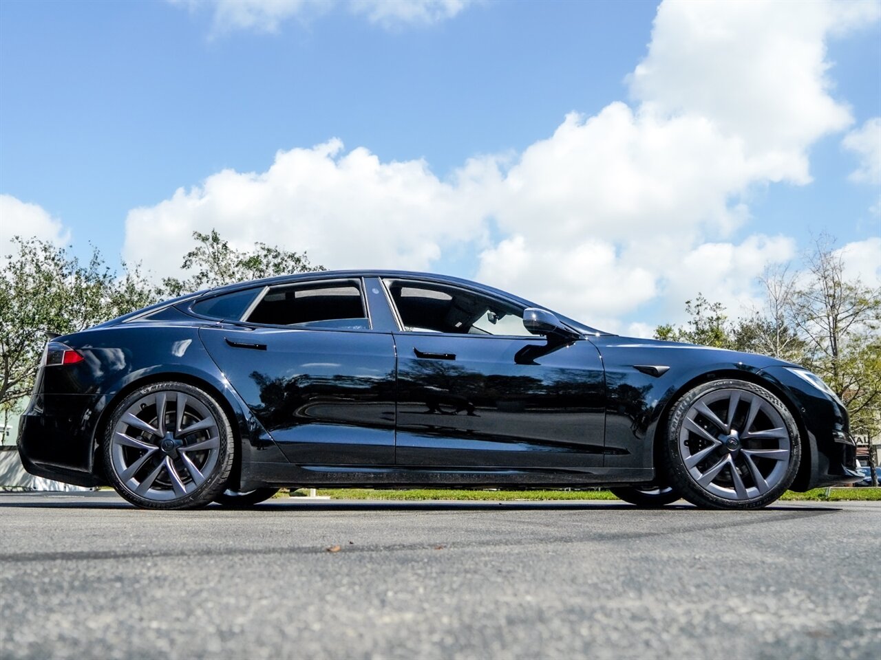 2021 Tesla Model S Plaid   - Photo 47 - Bonita Springs, FL 34134