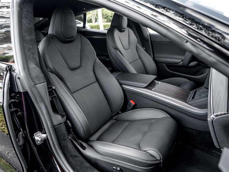 2021 Tesla Model S Plaid - Photo 28 - Bonita Springs, FL 34134