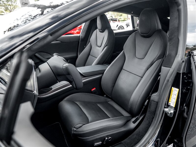 2021 Tesla Model S Plaid - Photo 18 - Bonita Springs, FL 34134