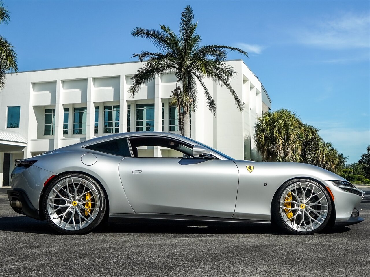 2021 Ferrari Roma   - Photo 47 - Bonita Springs, FL 34134