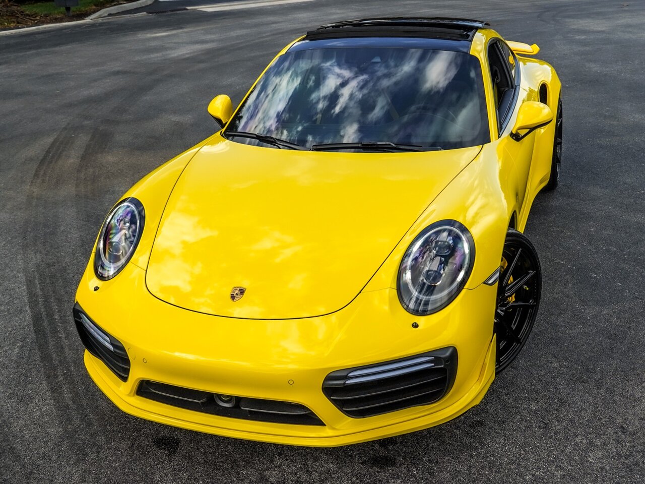 2017 Porsche 911 Turbo S   - Photo 9 - Bonita Springs, FL 34134