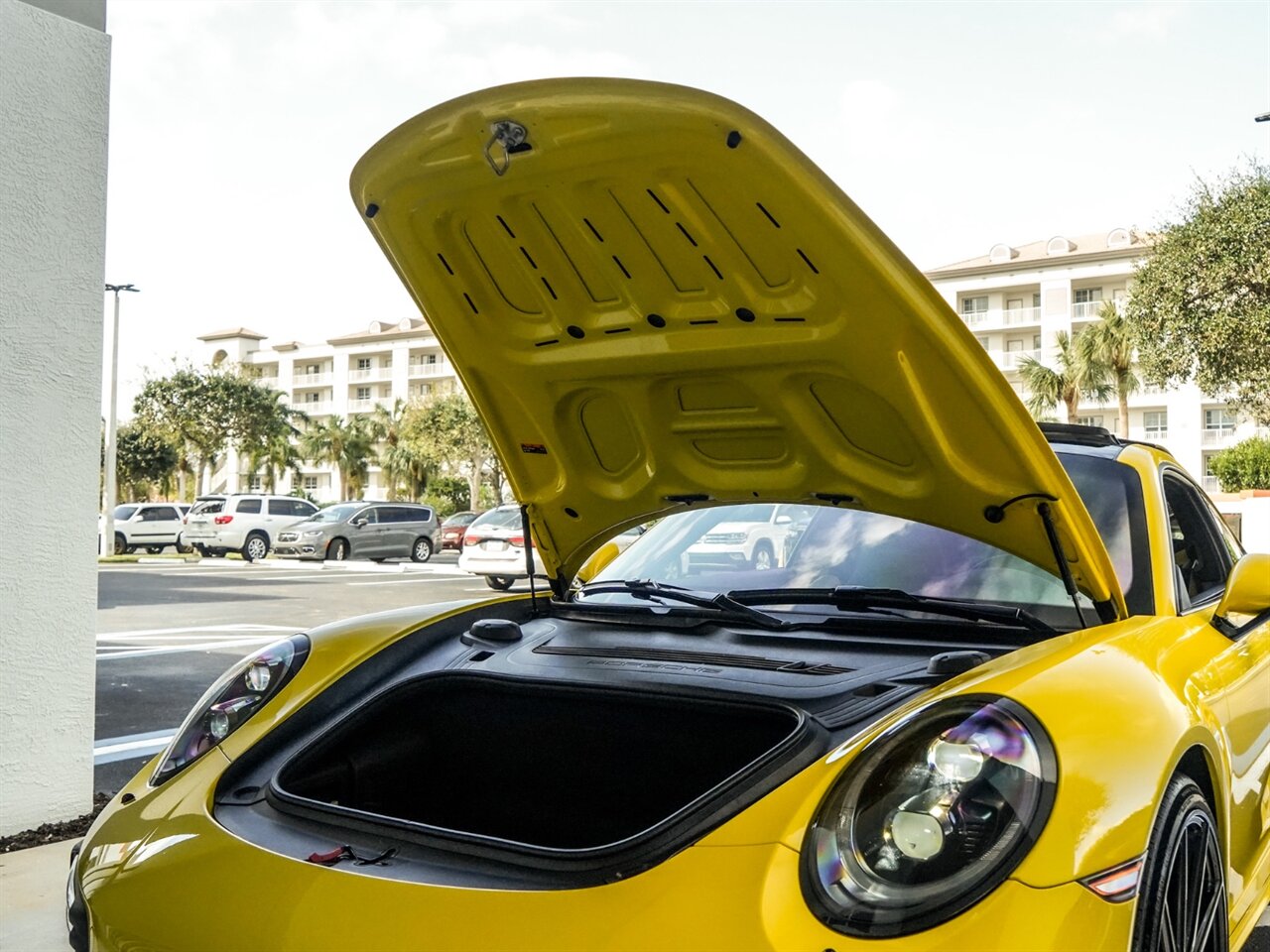 2017 Porsche 911 Turbo S   - Photo 32 - Bonita Springs, FL 34134